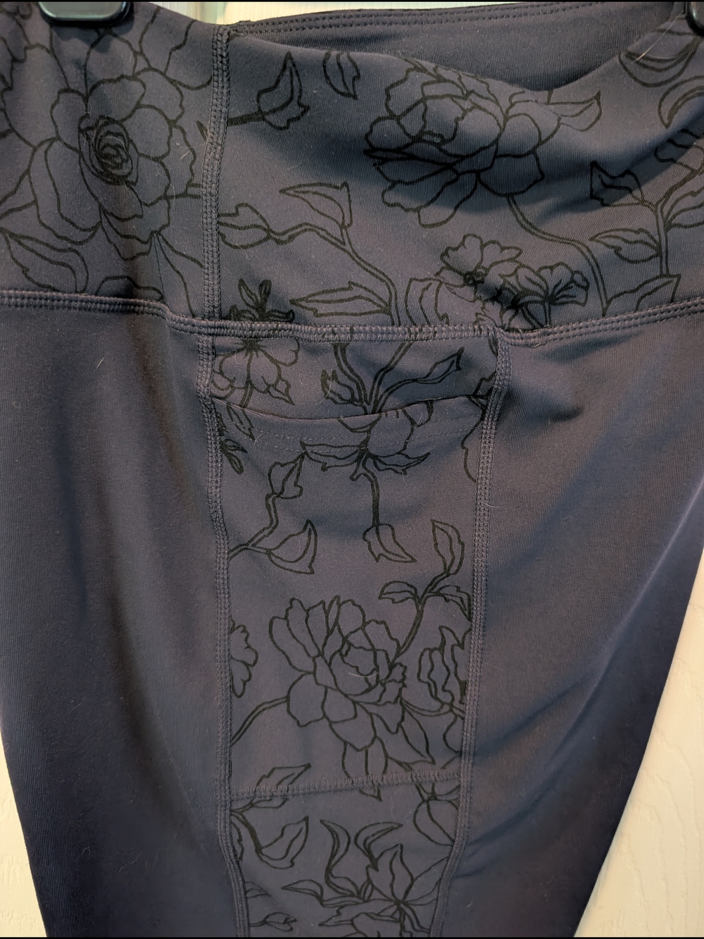 Skechers High-waisted Go Walk Navy Bloom Outlined Print Leggings Size XL